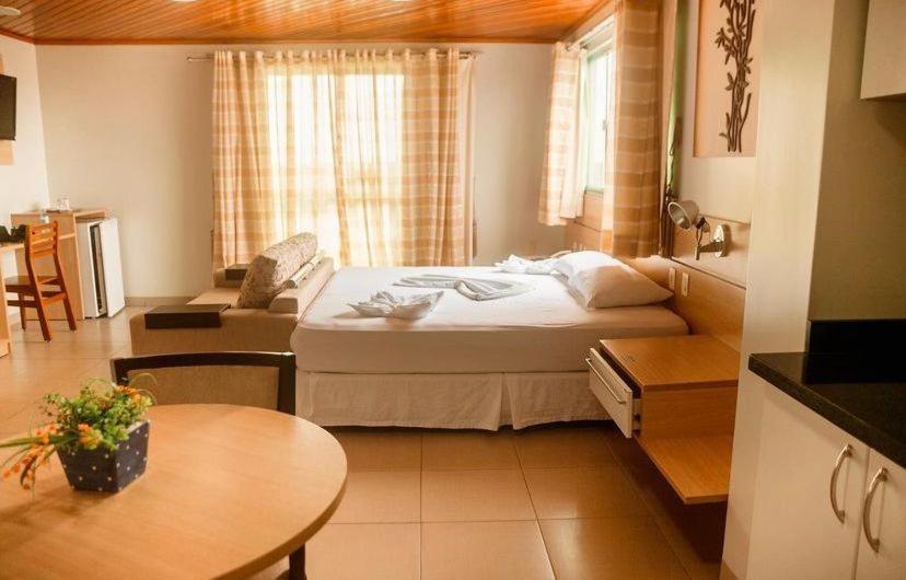Swamy Hotel Cruzeiro do Sul  Phòng bức ảnh
