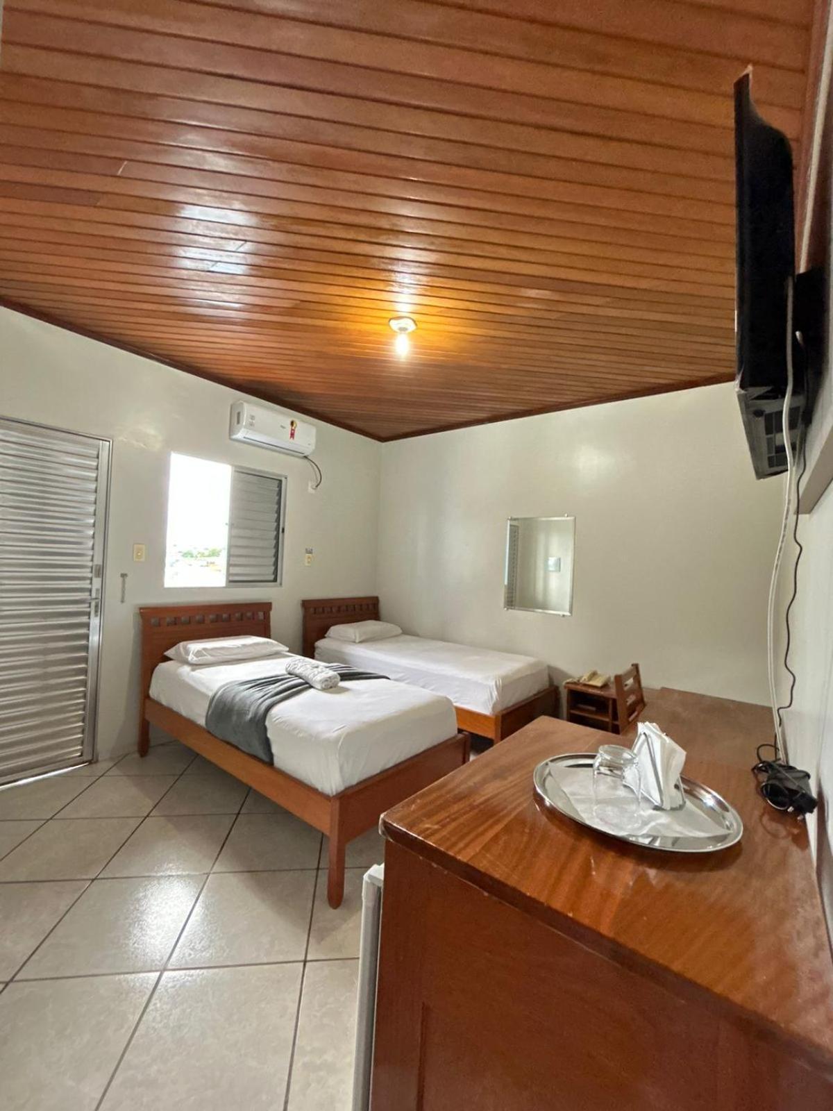 Swamy Hotel Cruzeiro do Sul  Phòng bức ảnh