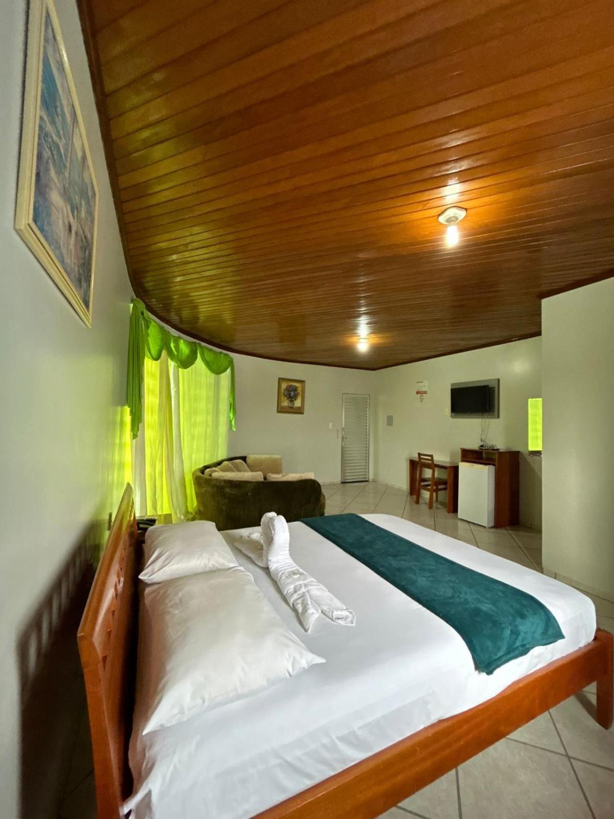 Swamy Hotel Cruzeiro do Sul  Phòng bức ảnh